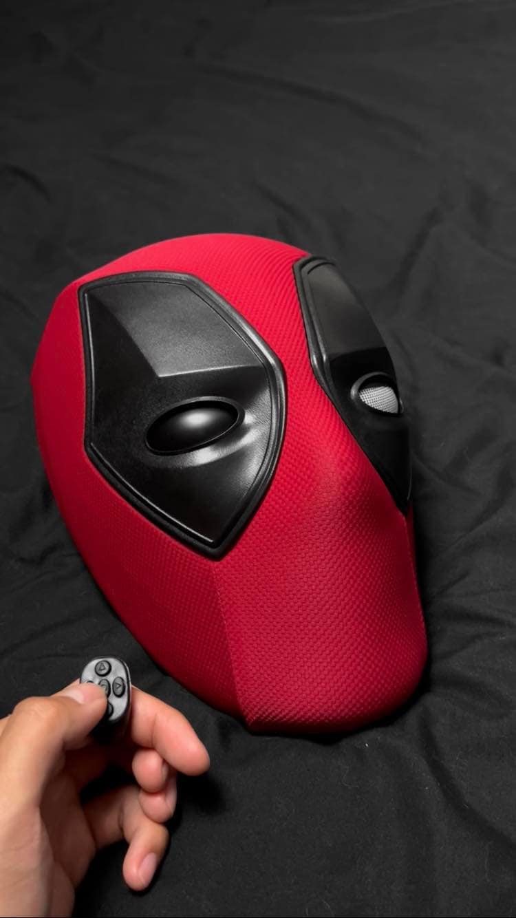 Deadpool Hardshell